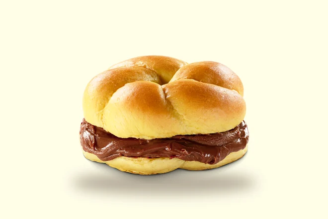 Nūage Nutella : pain nūage garni de Nutella